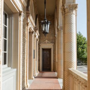 Gallery Photo 15