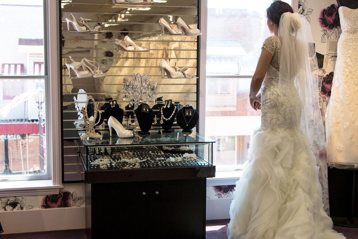 Henri's Cloud Nine  Bridal Salons - The Knot