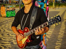 Dane Drewis - Acoustic Guitarist - Long Beach, CA - Hero Gallery 1
