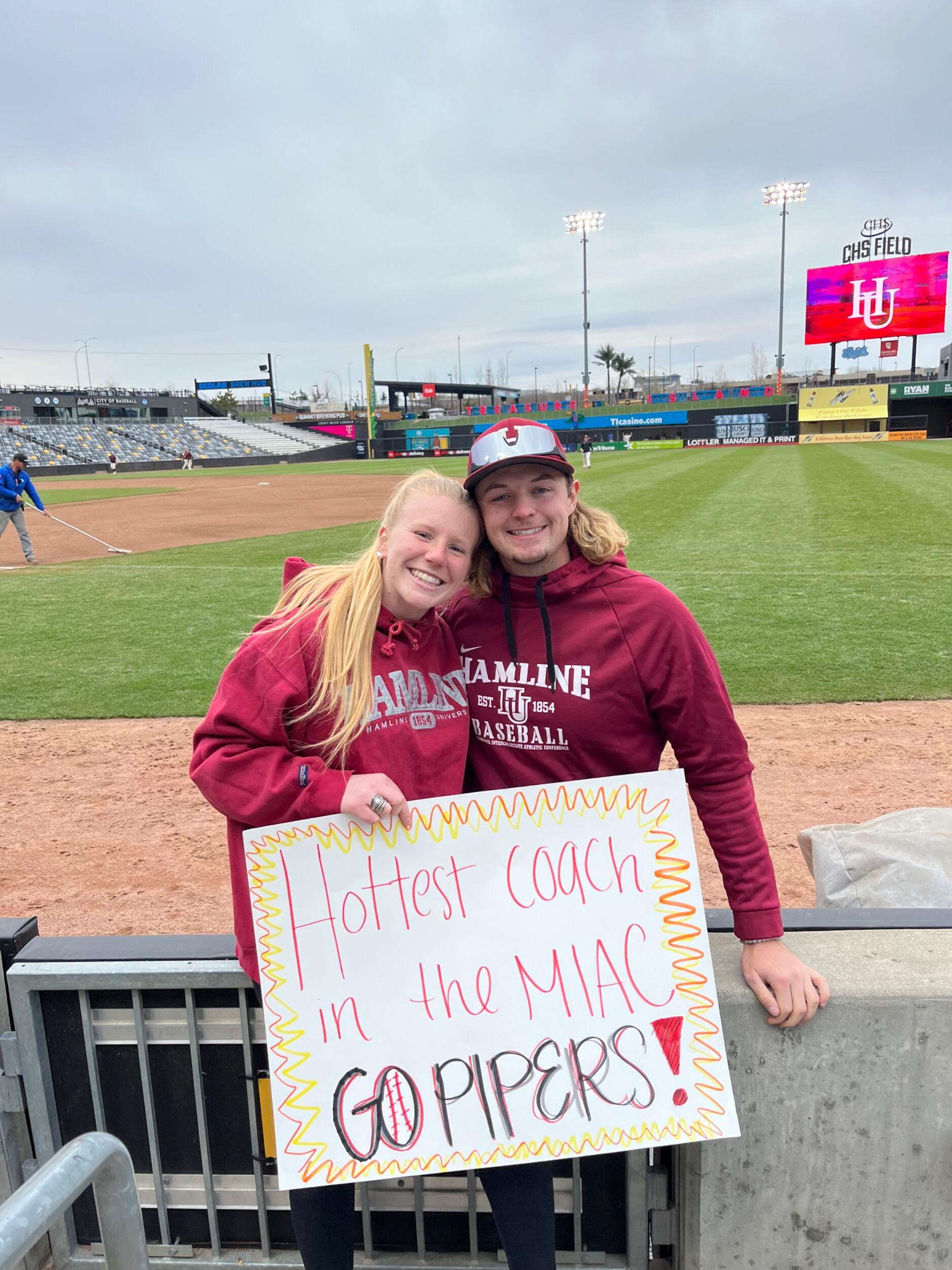 Hamline Pipers have the best looking coach in the MIAC!