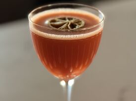 Carlos Dias - Mixologist/ Bartender - Bartender - Kent, WA - Hero Gallery 1