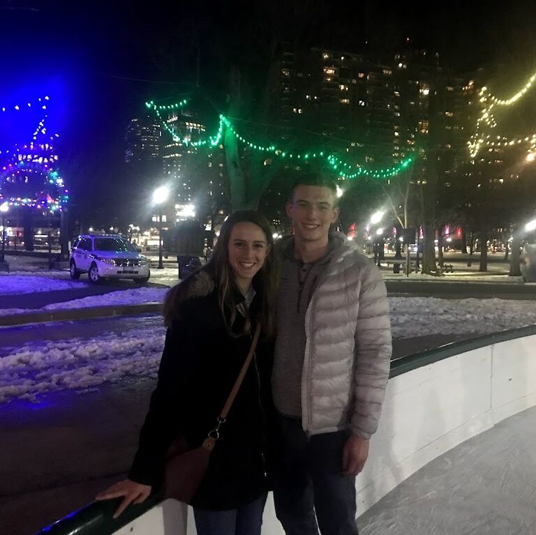 We met in college at Bentley University through a mutual friend (thank you, groomsman Sam), and started dating during our junior year. 