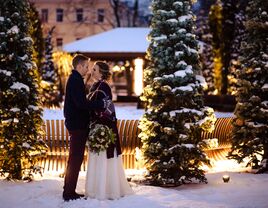 christmas wedding outside