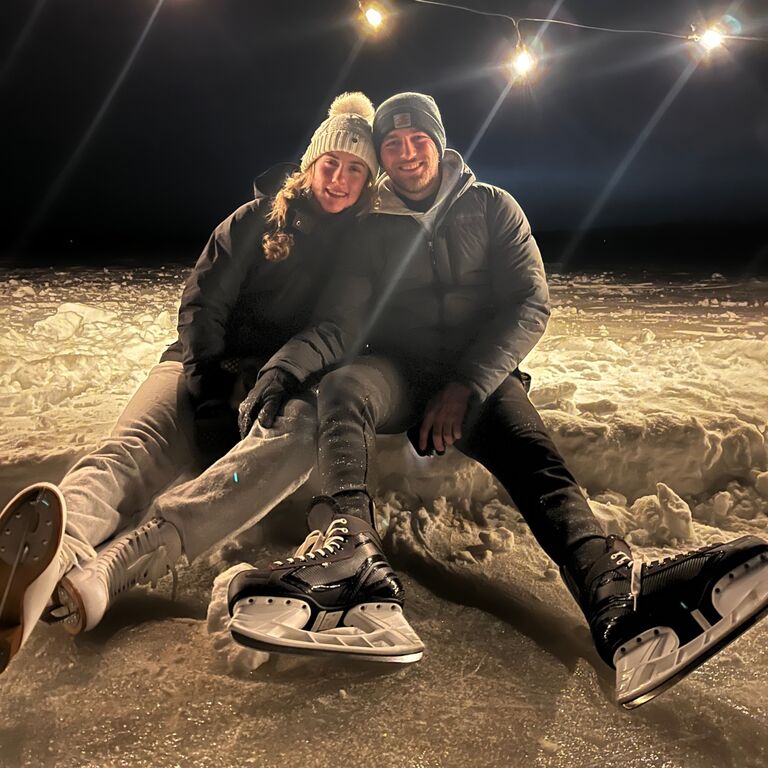 The two spent their time with Thomas’ family that winter break cutting down a Christmas tree, taking his sisters to see Christmas lights, and enjoying the busyness of a Christmas spent working at St. Thomas More. Their time with Lizzy’s family was spent teaching Thomas how to ice skate (there’s a really funny video if you ask the right person), playing family hockey that turned more into tackle football, and overall enjoying having all of Lizzy’s siblings together. 