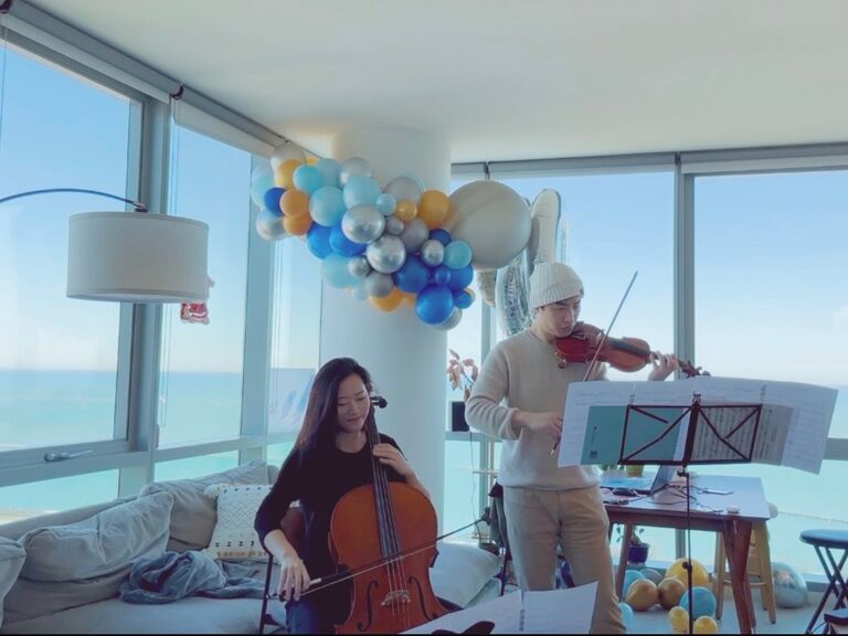 The year was 2014. Angel was/is young, glamorous, beautiful, and talented. She was also the principal cellist of the PKU Strings Orchestra where they met, while Ke was an average violinist who often did not attend rehearsals. Naturally, Angel didn't talk to Ke. 