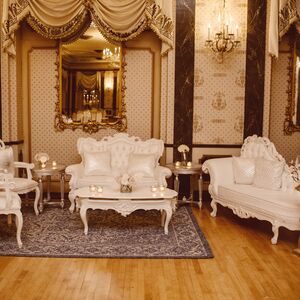 Gallery Photo 319