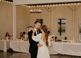 The Whitestone Barn | Reception Venues - The Knot