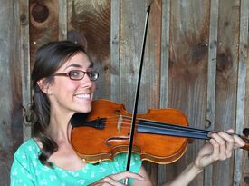 Julie Chiles Fiddler/Violinist - Violinist - Asheville, NC - Hero Gallery 1
