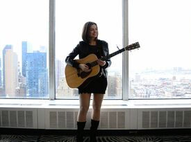 Laura Bowman - Singer Guitarist - Levittown, PA - Hero Gallery 3