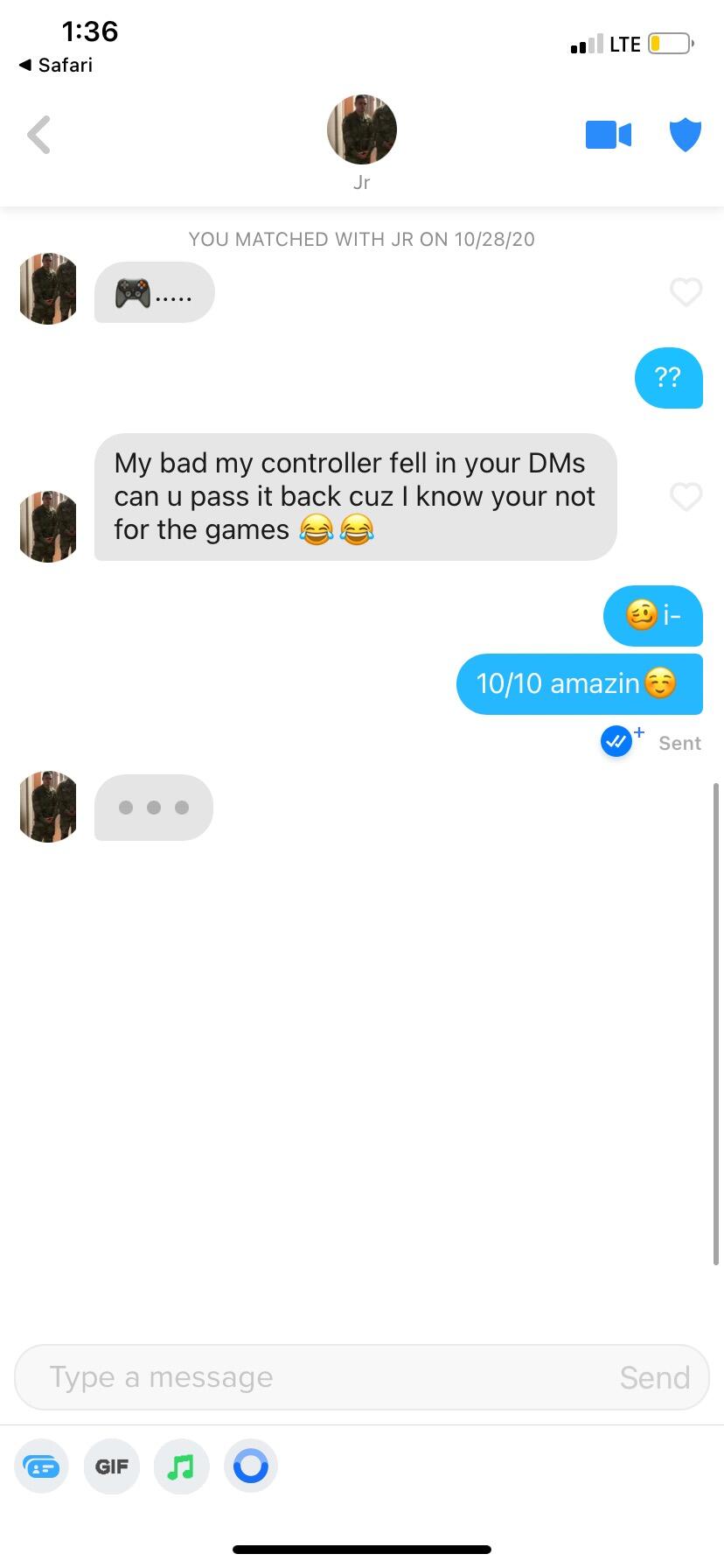 JR slid into Tiara's DM with a very slick pick up line!