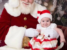 National Santa Agency - Santa Magic - Santa Claus - Statham, GA - Hero Gallery 2
