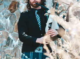 Jesse Ofgang Bagpiper - Bagpiper - New Haven, CT - Hero Gallery 1