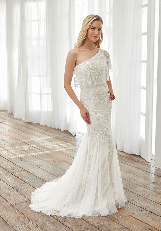 Adrianna Papell Platinum Destination 40403 Wedding Dress