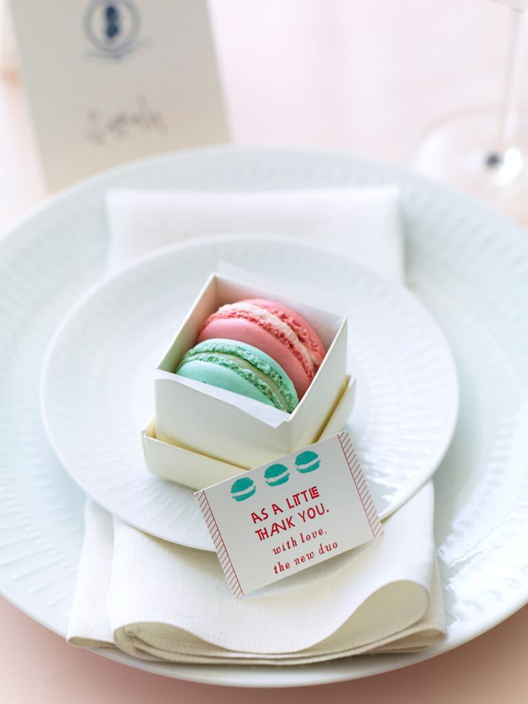 17 Edible Wedding Favors Your Guests Will Love