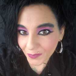 Kristen the Psychic Medium and Intuitive Reader, profile image