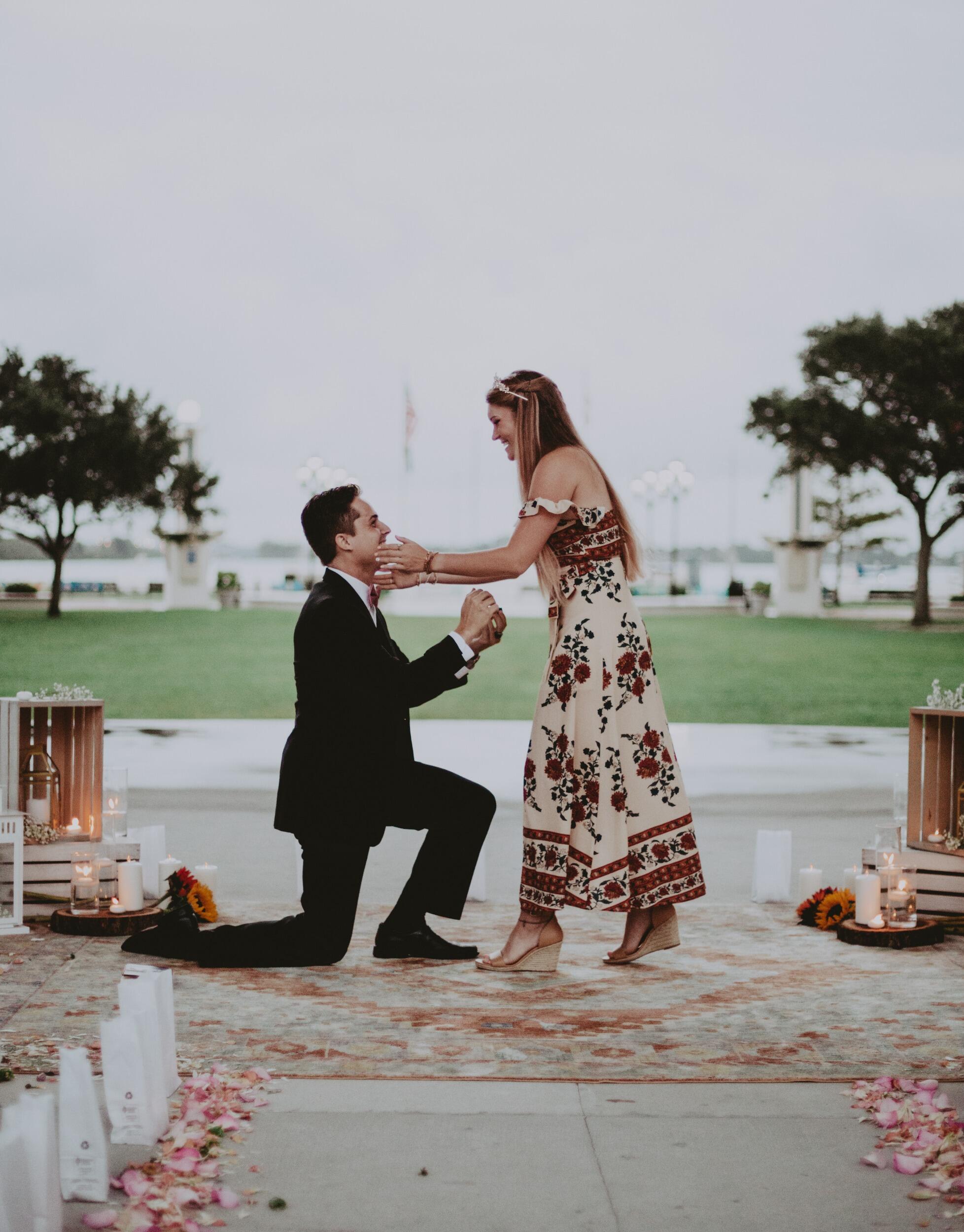 FRIDAY THE 13TH PROPOSAL! The perfect fairytale proposal may I add... Scott really outdid himself here. Friends, Family, fancy dinner, candles, flowers, lanterns, live music, fireworks, sunset sailboat ride, wine, chocolate covered strawberries, an after party with champagne, you name it! Scott- you the man! And now, HANNAH'S MAN!