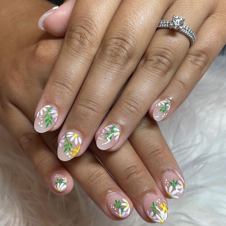 Garden floral bridal nail inspiration