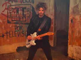 NAHUEL SANTOS Singer, DJ, Pianist & Guitarist - Singer - Miami, FL - Hero Gallery 2