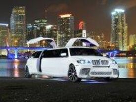 Prime Time Global Limos - Event Limo - Miami, FL - Hero Gallery 2