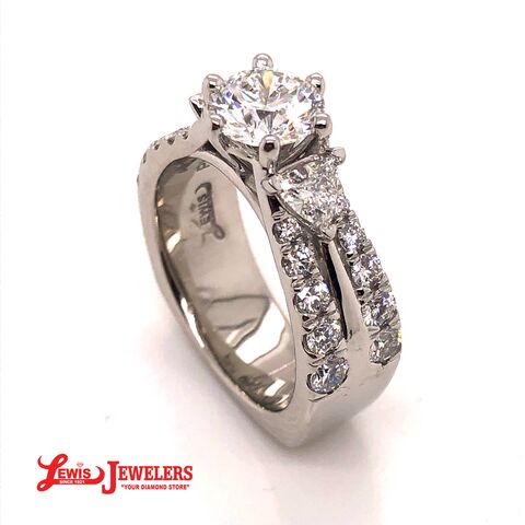 Lewis Jewelers | Jewelers - Ann Arbor, MI