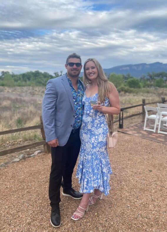 Luke and Kelly visit Albuquerque, NM for a family wedding!
