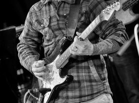Matthew Dylan - Singer Guitarist - Roxbury, CT - Hero Gallery 4