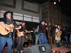 35 South Band - Country Band - Waco, TX - Hero Gallery 2