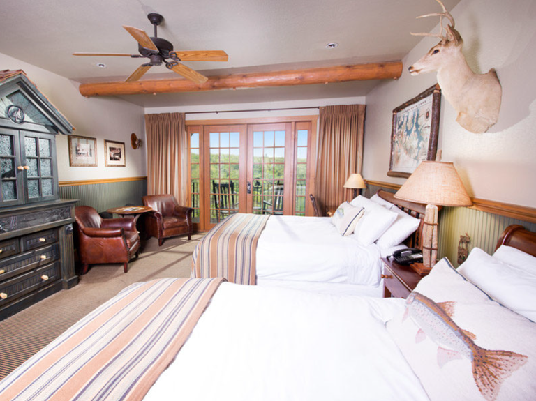 Visit Camp Long Creek at Big Cedar Lodge for your honeymoon