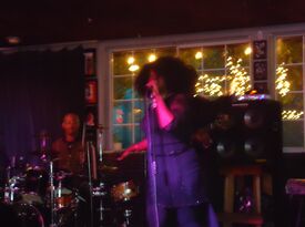 Lovette Brown's Vibes Choice - R&B Band - Oakland, CA - Hero Gallery 2