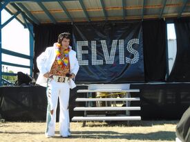 Dave Korotkov - Elvis Tribute Artist - Singer - Fredericton, NB - Hero Gallery 1