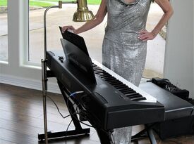 Laura Cummings - Pianist - Fort Worth, TX - Hero Gallery 3