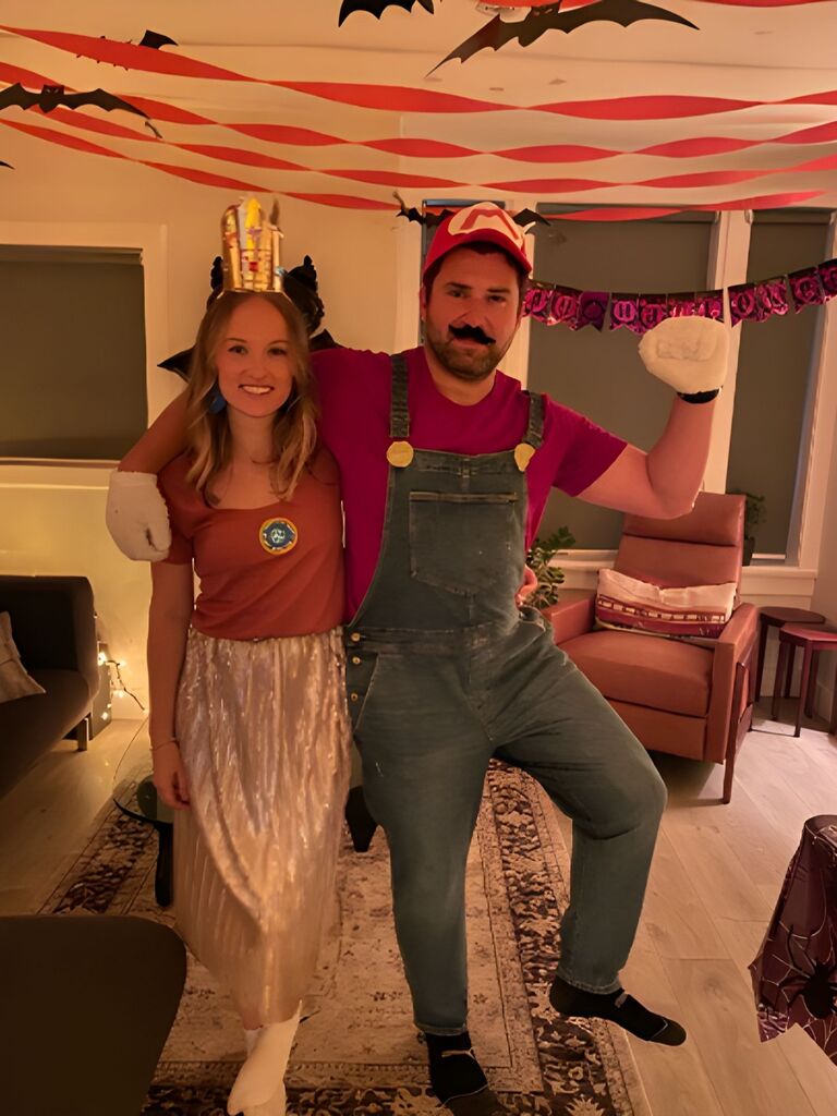 Halloween 2021: Super Mario & Princess Peach.