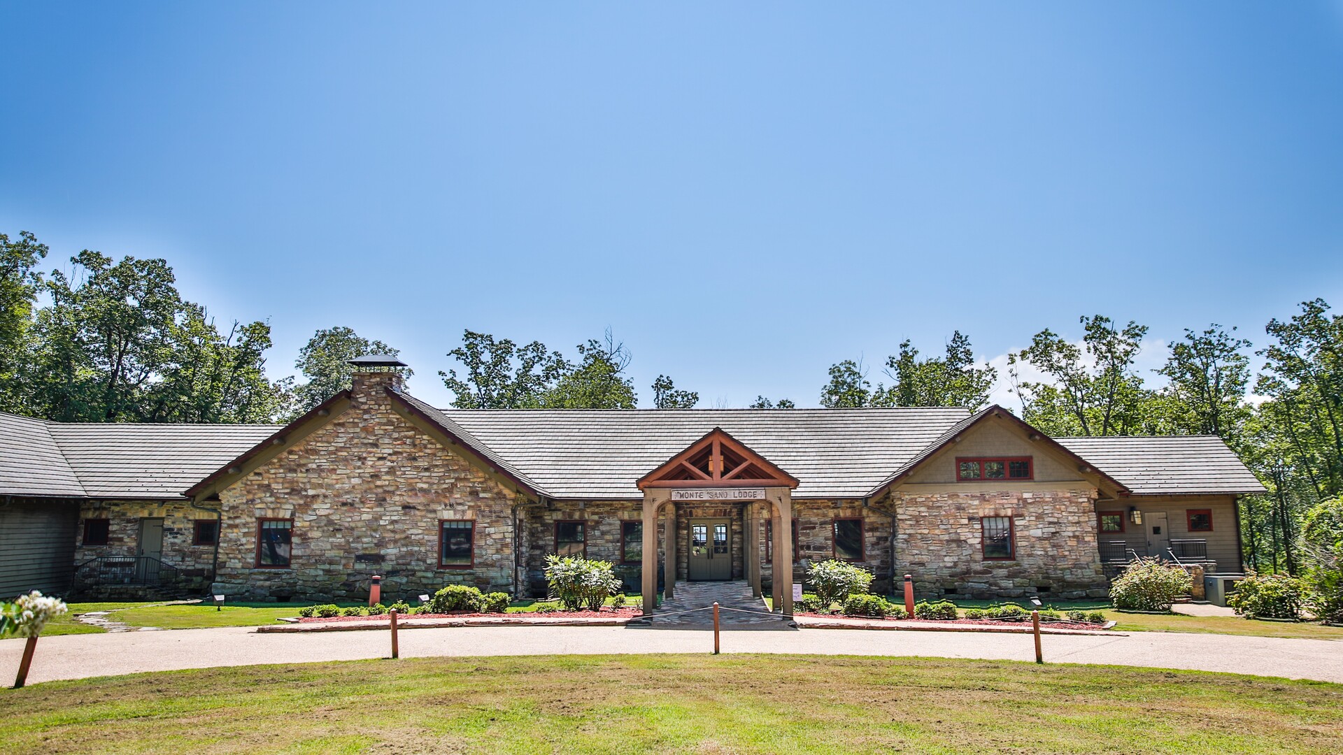 Monte Sano Lodge | Reception Venues - The Knot