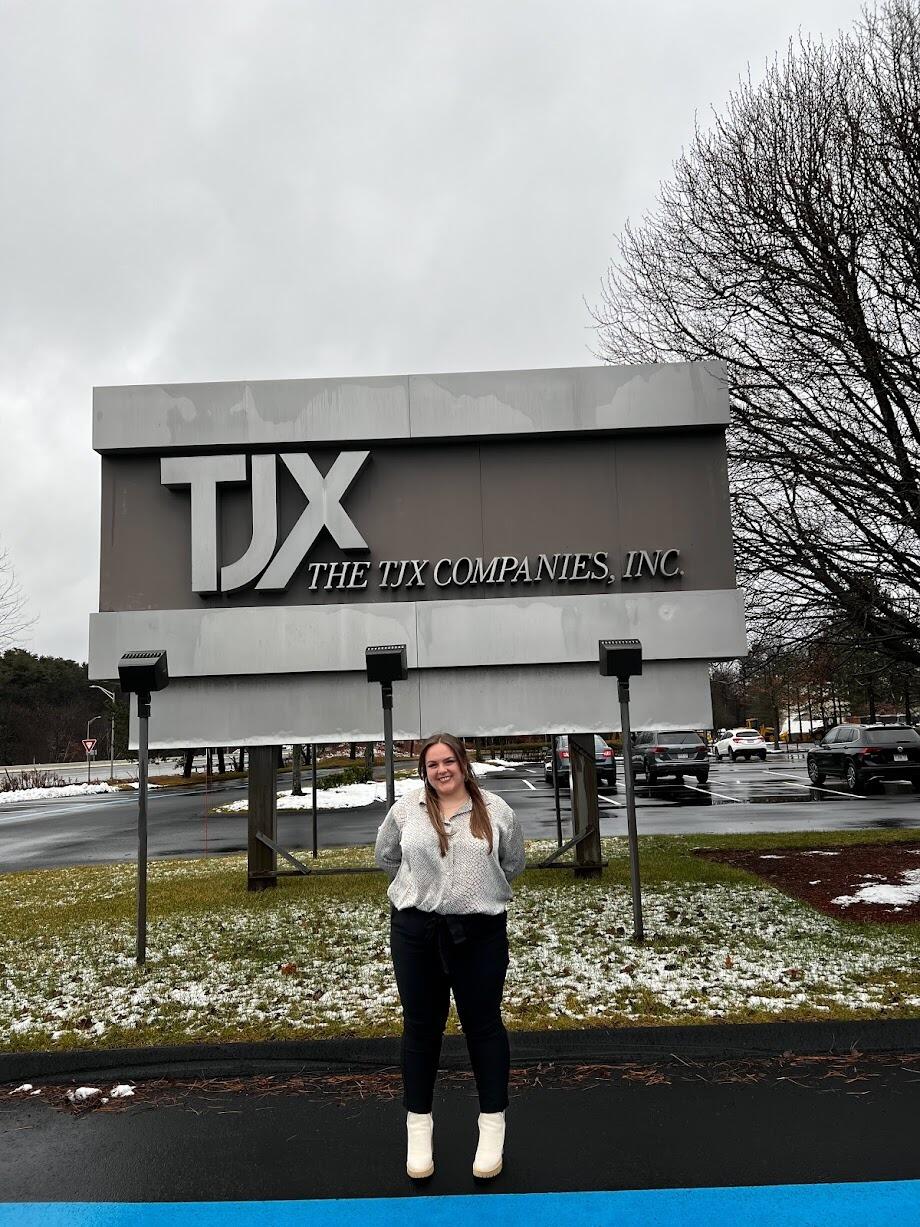 Aislins First Day at TJX!