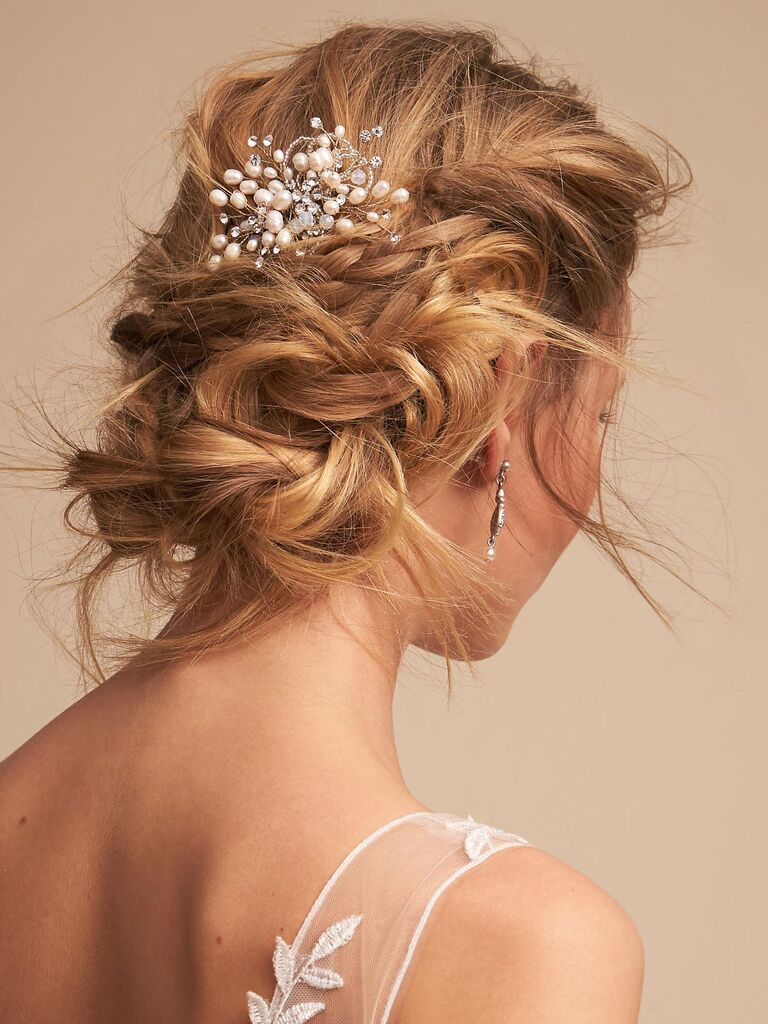 36 wedding hair accessories you'll love (and can buy now)