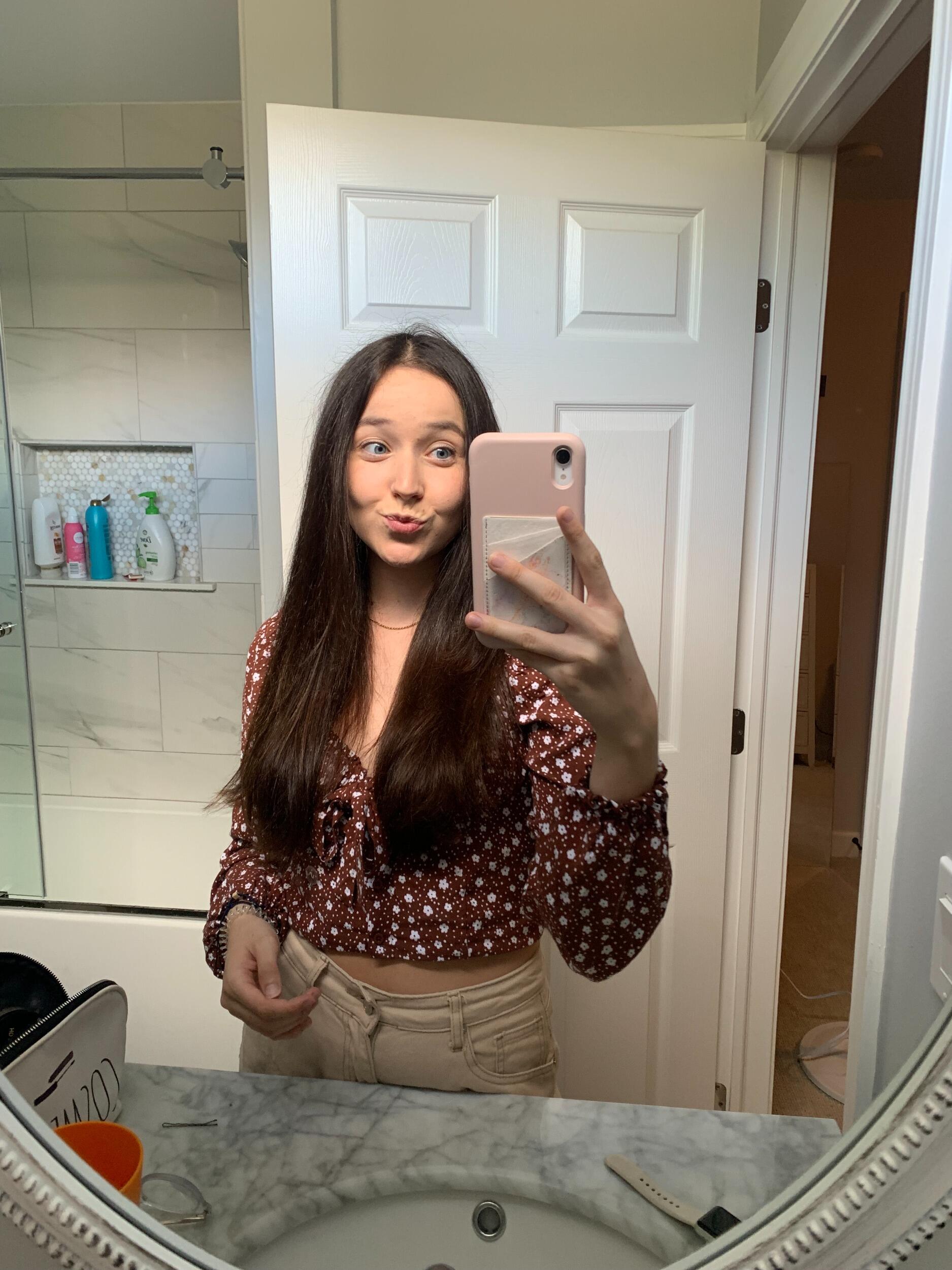 My outfit for our first date!!