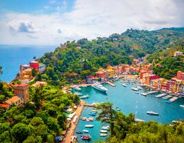 Beautiful bay with colorful houses in Portofino, Liguria, Italy