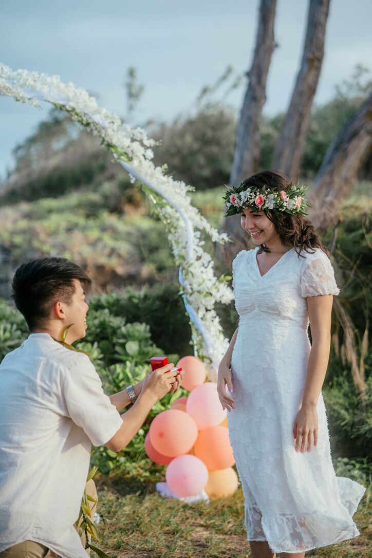 This is Poli and Simon's one year anniversary. As you can see Simon proposed! Poli is very happy and excited to be a wifey and have cute asian babies. Simon is excited that he no longer has to do laundry by himself or clean, good thing Poli loves cleaning.