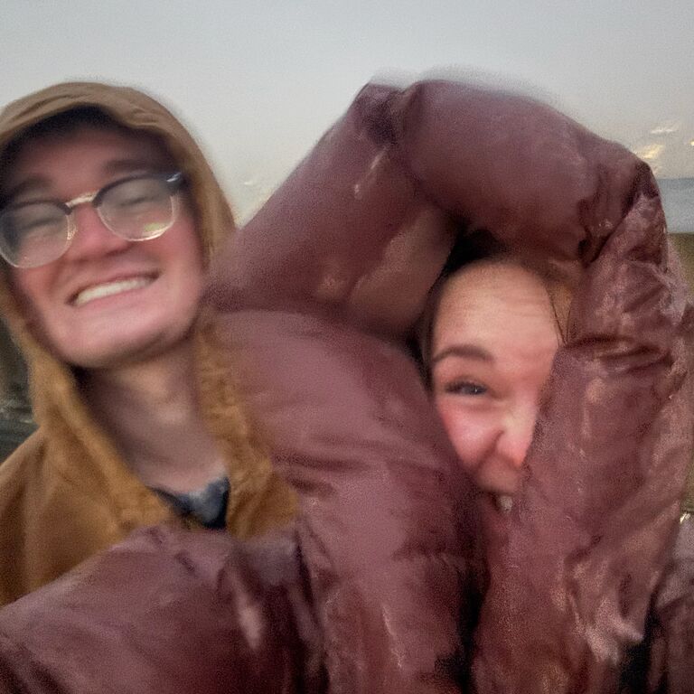 Jacob took Zoe on a trip to NYC to celebrate their engagement.