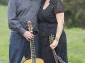 Tim and Jodi Harbin - Acoustic Band - Knoxville, TN - Hero Gallery 3
