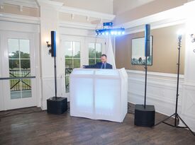 Music And Photo Booths LLC - DJ - Jacksonville, FL - Hero Gallery 1