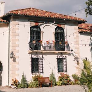 Gallery Photo 15