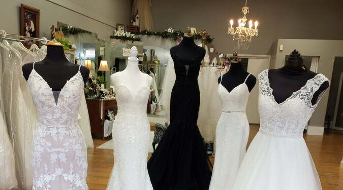 A and m fashion bridal boutique