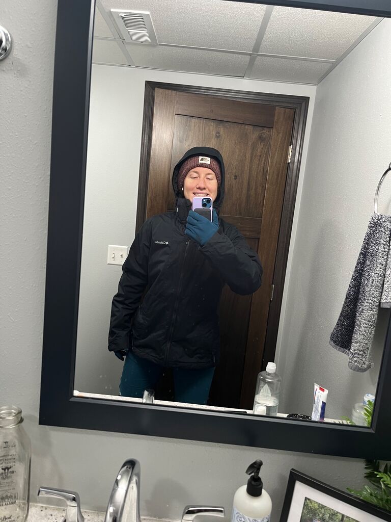 Because of the distance, a lot of mirror selfies are exchanged.