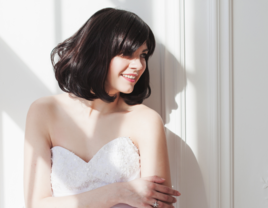 Bride with bob and bangs wedding hairstyle