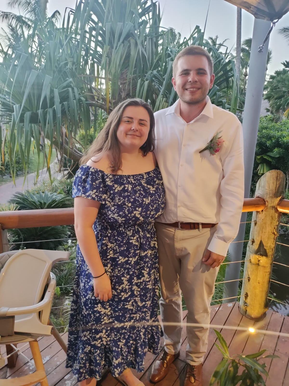 A second abroad holiday, this time a 3-week trip to Fiji to celebrate Steve's sister's wedding🏝