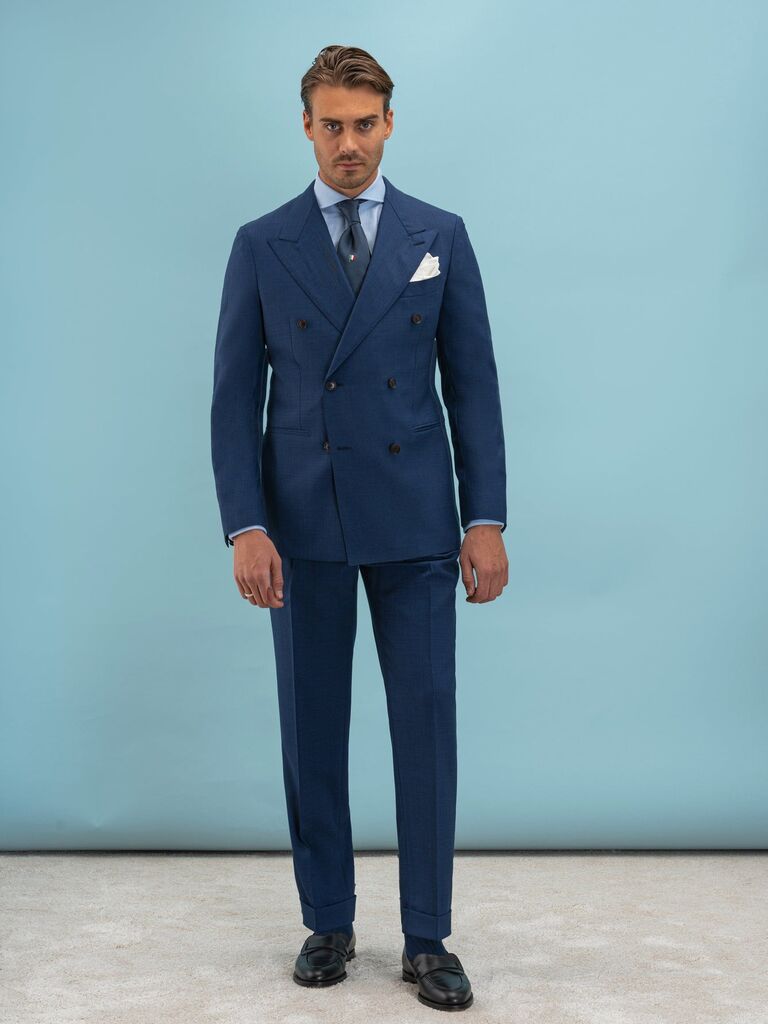 Navy blue suit for the father of the bride by Grand Le Mar. 