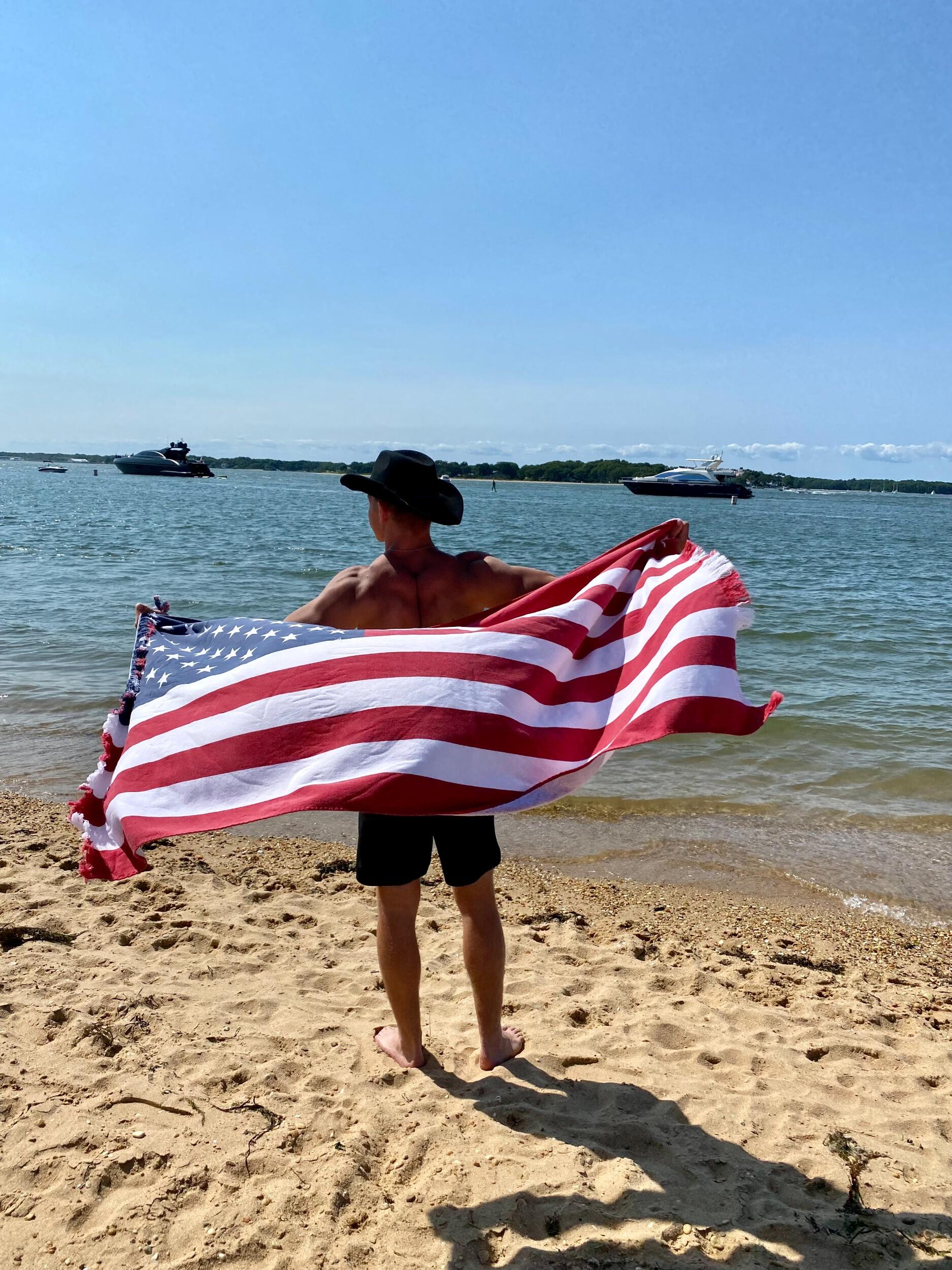 The day we met, Sunset Beach Hotel, Shelter Island