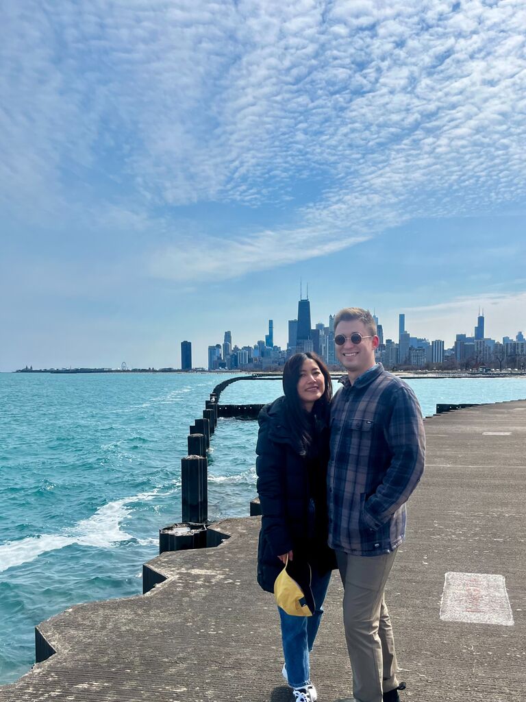 That being said, we are a restless crew! When Ju told Nick it was time to renew her Thai passport in Chicago, he wasn't about to miss out on a good excuse to visit the windy city. Riding the train was a good way to explore the city, and having a friend up there was a real treat - our built-in tour guide, Justin Sleep.