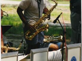 Dwyke Anthony (Tony) Onque - Saxophonist - Hampton, VA - Hero Gallery 4